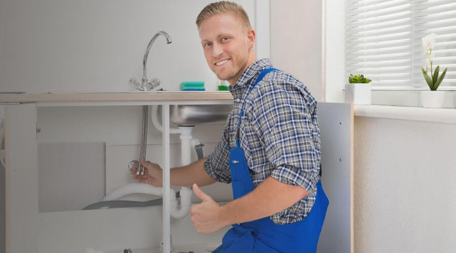 Expert burst pipe repair services in Shelby, OH